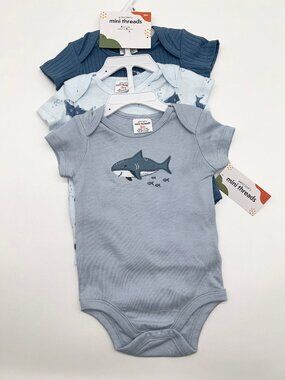 NWT Mini Threads Boys 9M 3pc Bodysuit Shark Themed Set